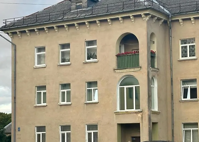 Kairos Apartment